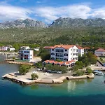 Pansion Croatia ベッド・アンド・ブレックファスト 3*