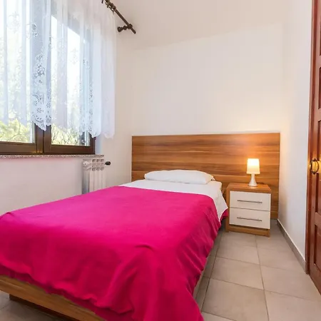 Pansion Croatia Starigrad Paklenica