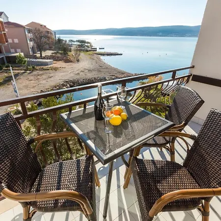 Pansion Croatia 3* Starigrad Paklenica