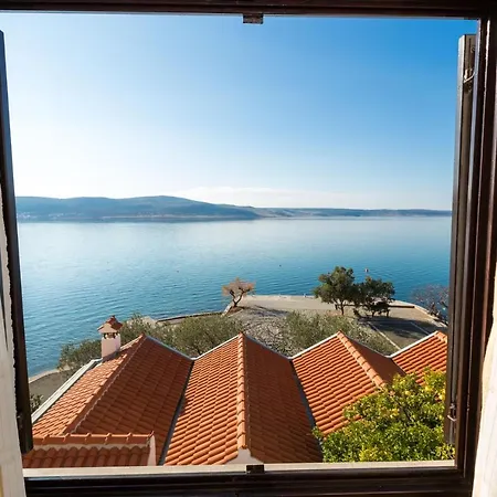 Pansion Croatia Couette-café Starigrad Paklenica