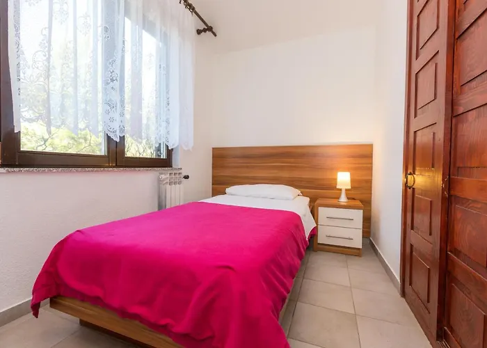 Pansion Croatia Starigrad Paklenica