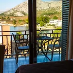 Pansion Croatia Bed & Breakfast Starigrad Paklenica