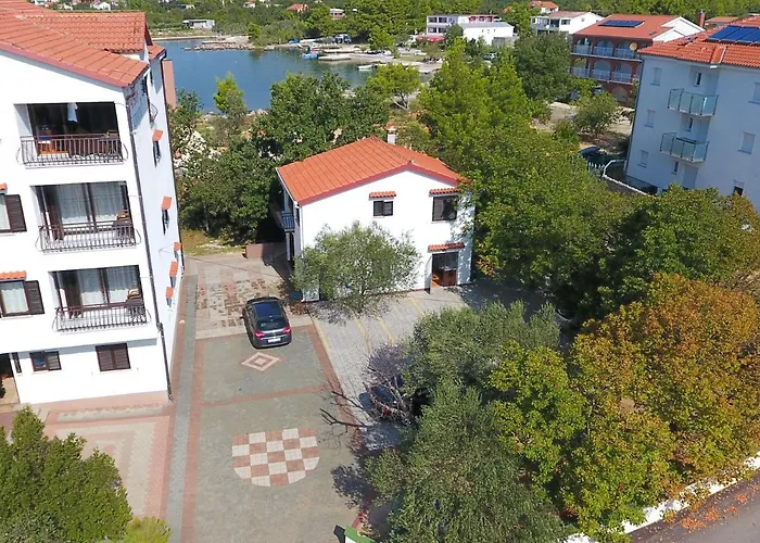 Pansion Croatia Bed & Breakfast
